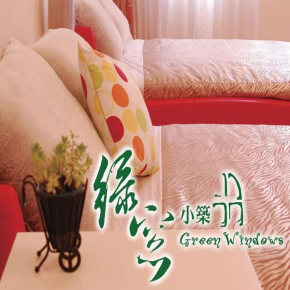 Отель Green Window Homestay  Хуален